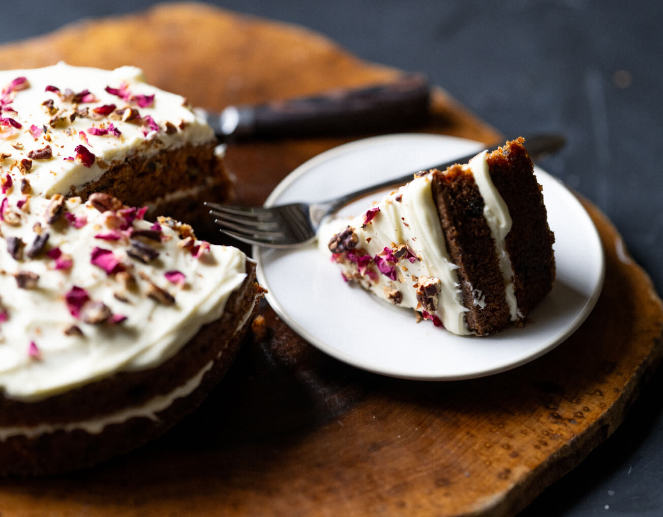 Cake with dried flowers served at Barnsgrove, Hampshire